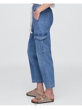 Gap Cargo Denim Medium